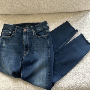 Mother High Waisted Looker Ankle Fray - Size 26